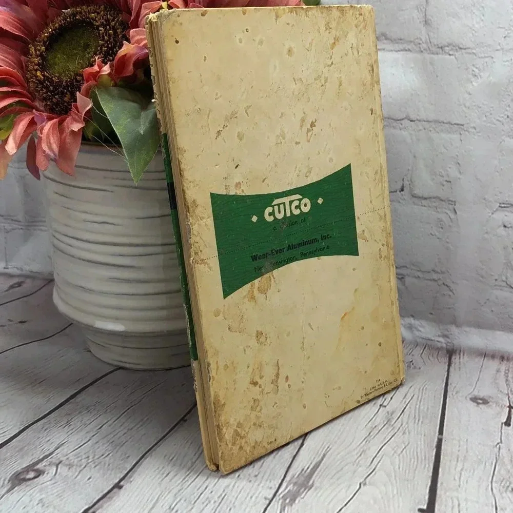 vintage 1961 CUTCO knife cookbook